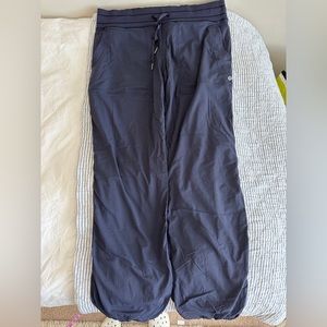 Lululemon sz 12 cadet blue studio dance pant
